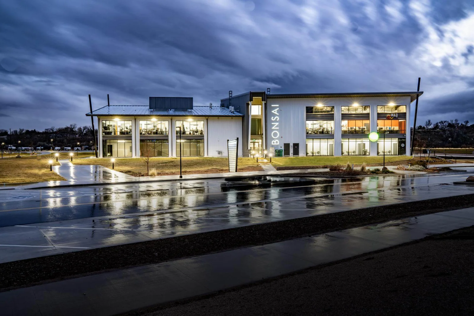 Bonsai Feature Bonsai Feature