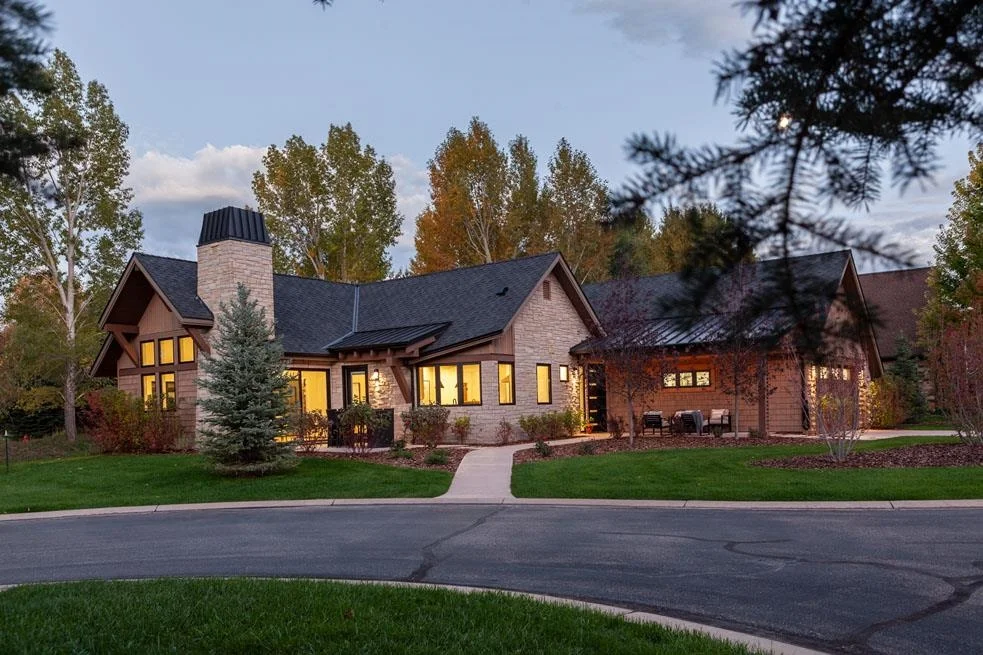 Golden Bear Feature Golden Bear Feature